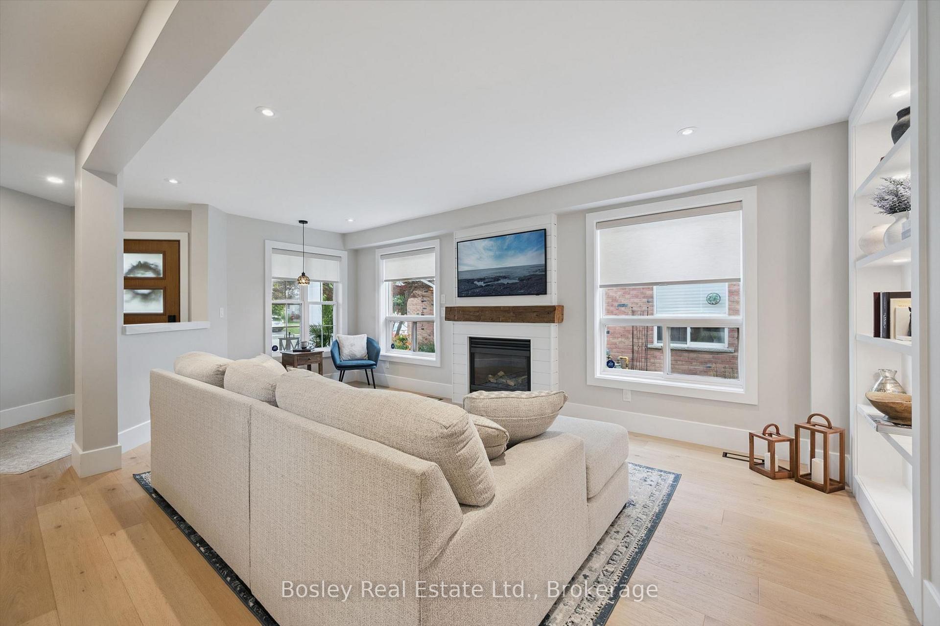 Photo 13 of 24 Watson Crescent, North Dumfries, Ayr — HOMEH