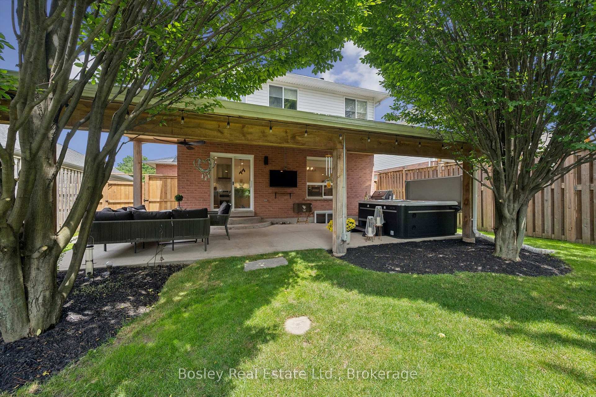 Photo 38 of 24 Watson Crescent, North Dumfries, Ayr — HOMEH