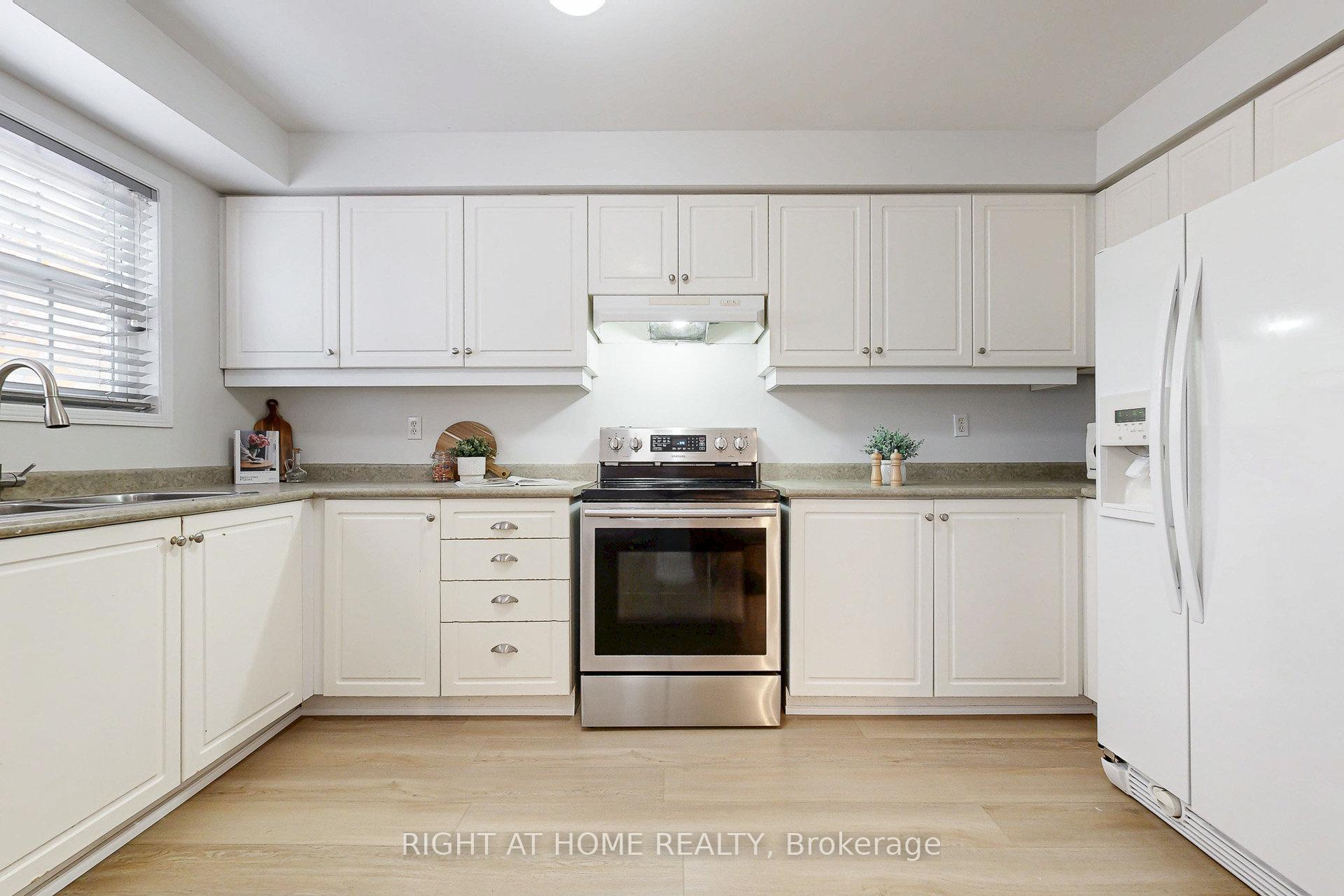 Photo 9 of 10 Pascoe Drive, Markham, Cornell — HOMEH