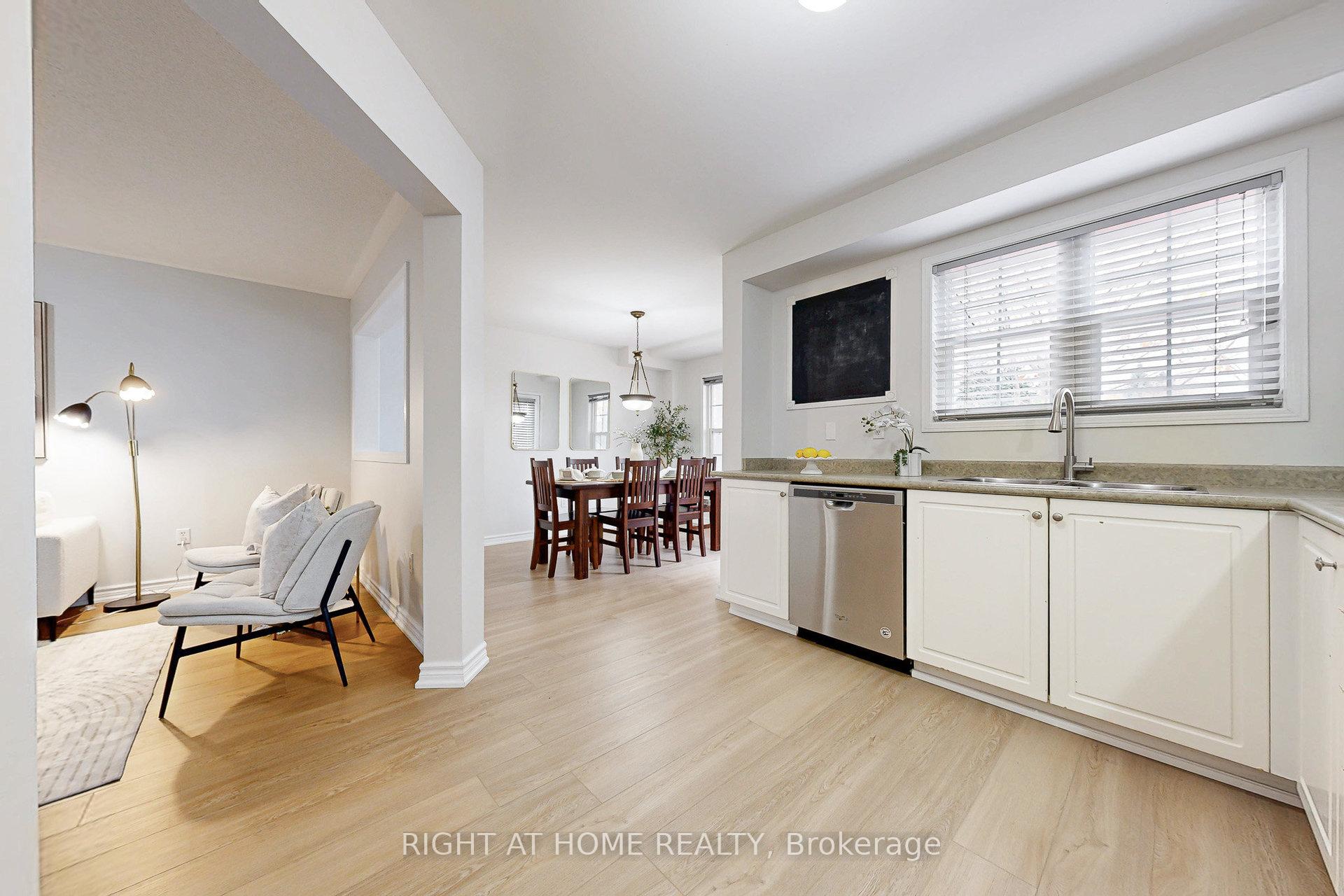 Photo 11 of 10 Pascoe Drive, Markham, Cornell — HOMEH