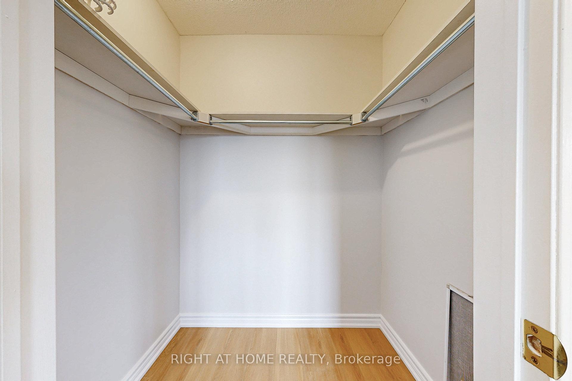 Photo 19 of 10 Pascoe Drive, Markham, Cornell — HOMEH