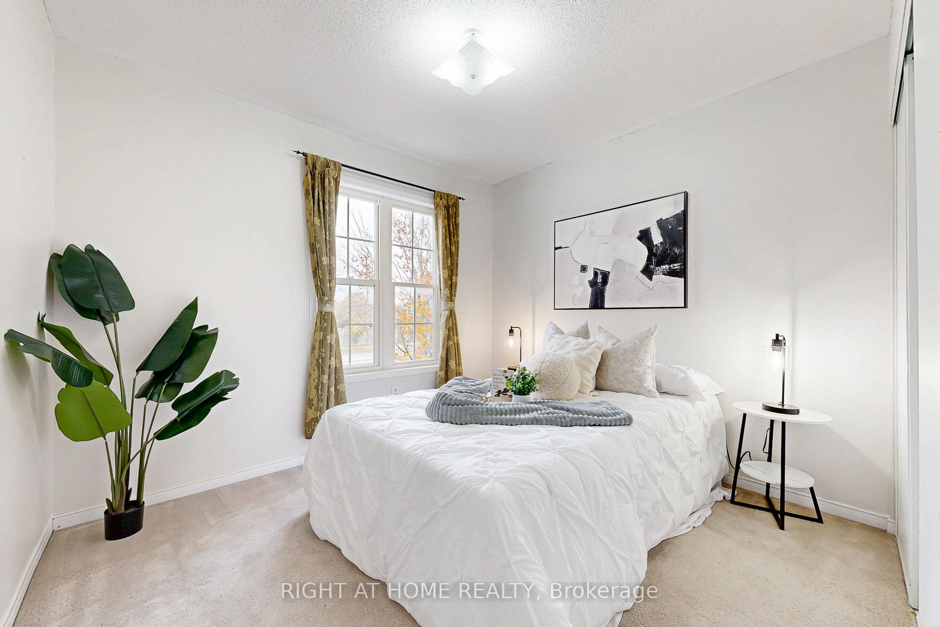 Photo 25 of 10 Pascoe Drive, Markham, Cornell — HOMEH