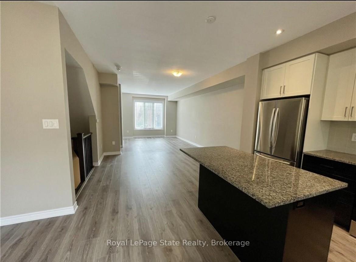 Photo 12 of 76 Esplanade Lane, Grimsby, Grimsby Beach — HOMEH