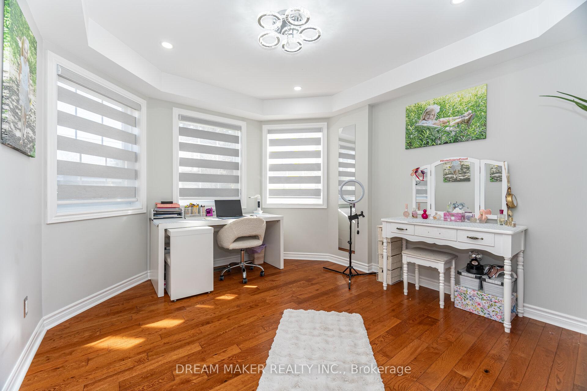 Photo 21 of 756 Third Avenue, Georgina, Historic Lakeshore Communities — HOMEH