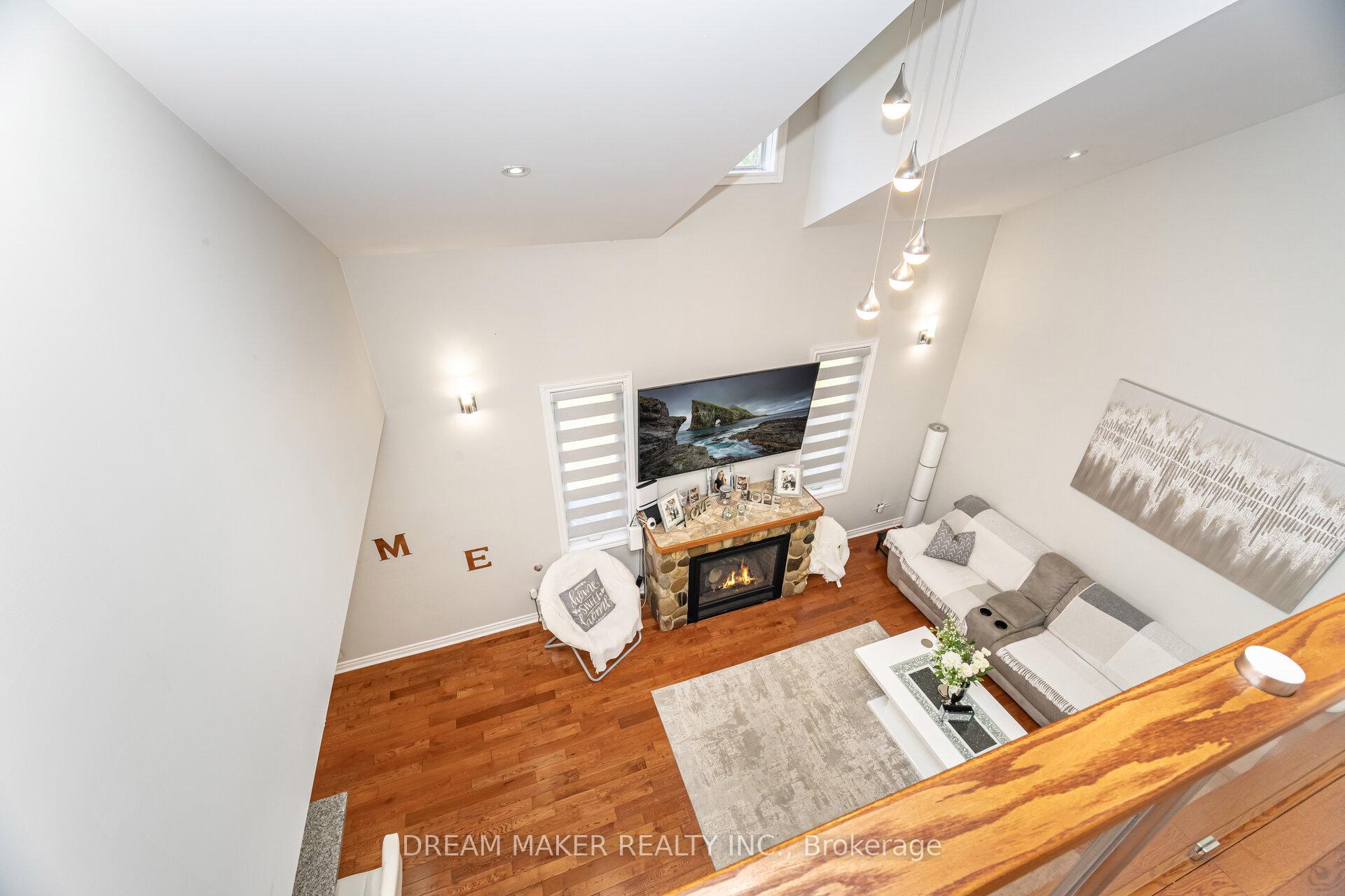 Photo 26 of 756 Third Avenue, Georgina, Historic Lakeshore Communities — HOMEH
