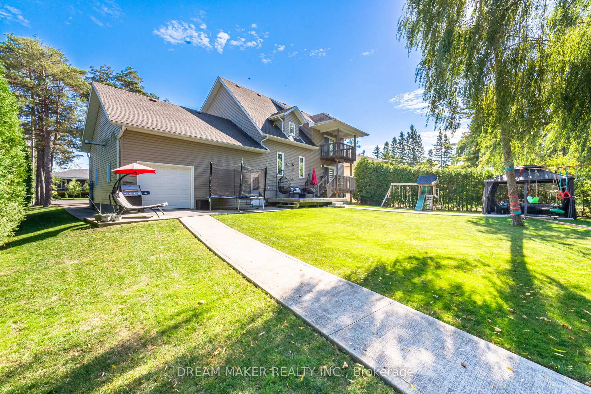 Photo 46 of 756 Third Avenue, Georgina, Historic Lakeshore Communities — HOMEH