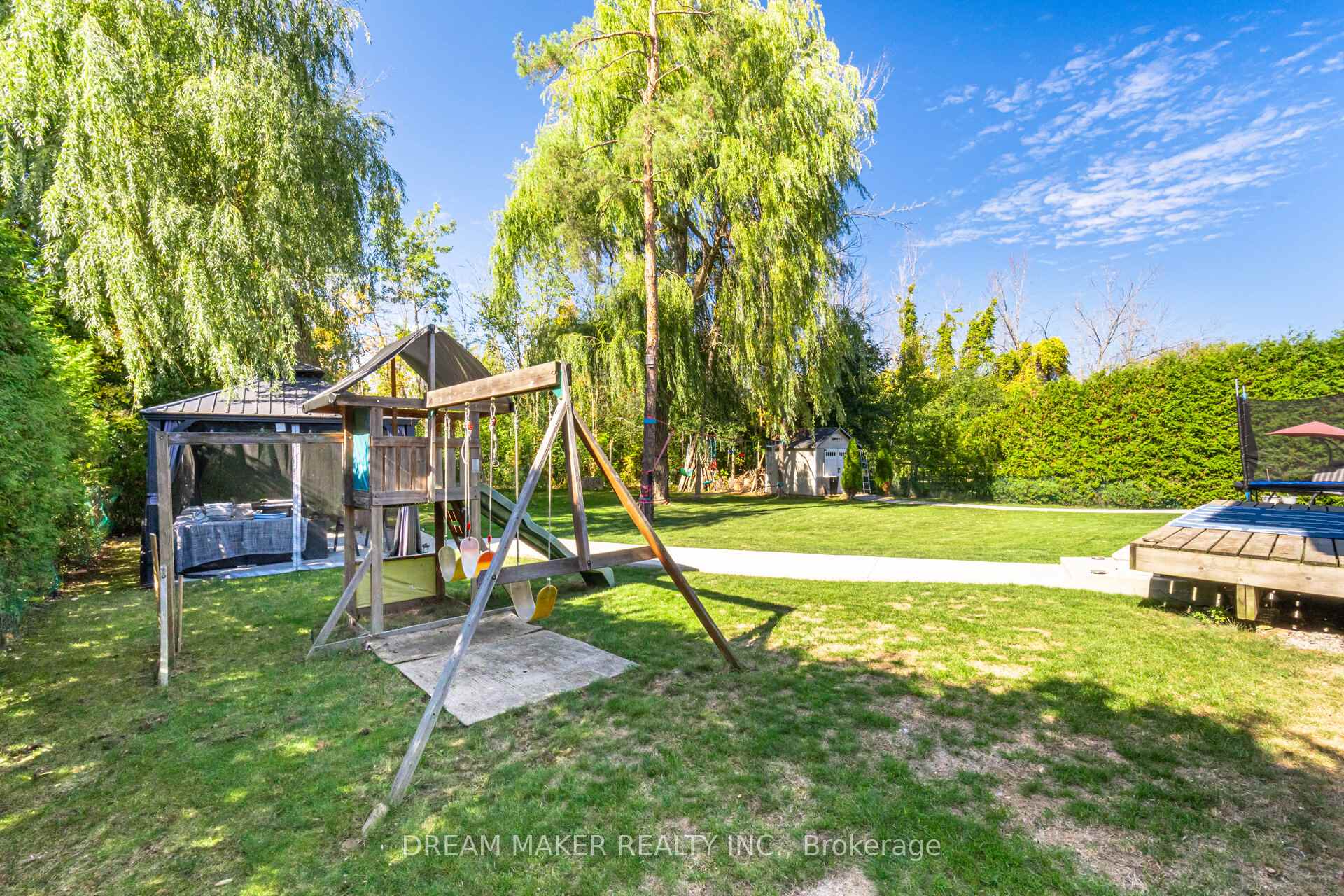 Photo 48 of 756 Third Avenue, Georgina, Historic Lakeshore Communities — HOMEH