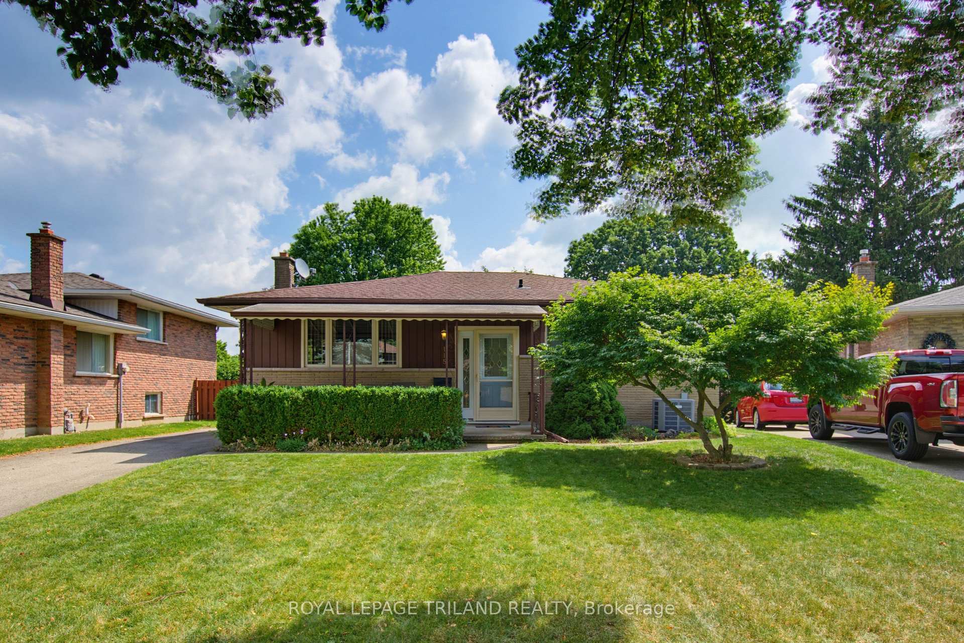 Photo 1 of 115 Champlain Crescent, London, East I — HOMEH