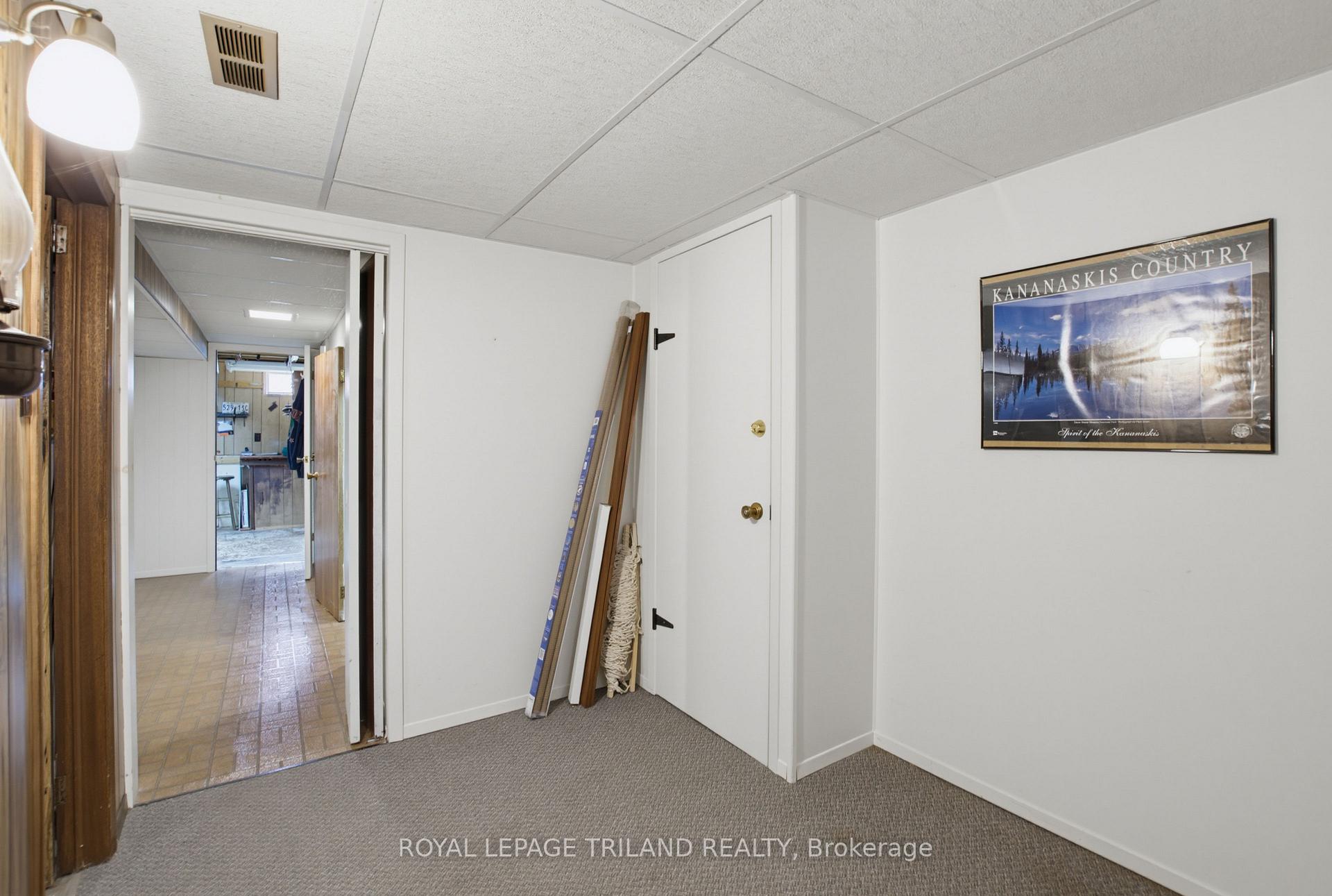 Photo 22 of 115 Champlain Crescent, London, East I — HOMEH