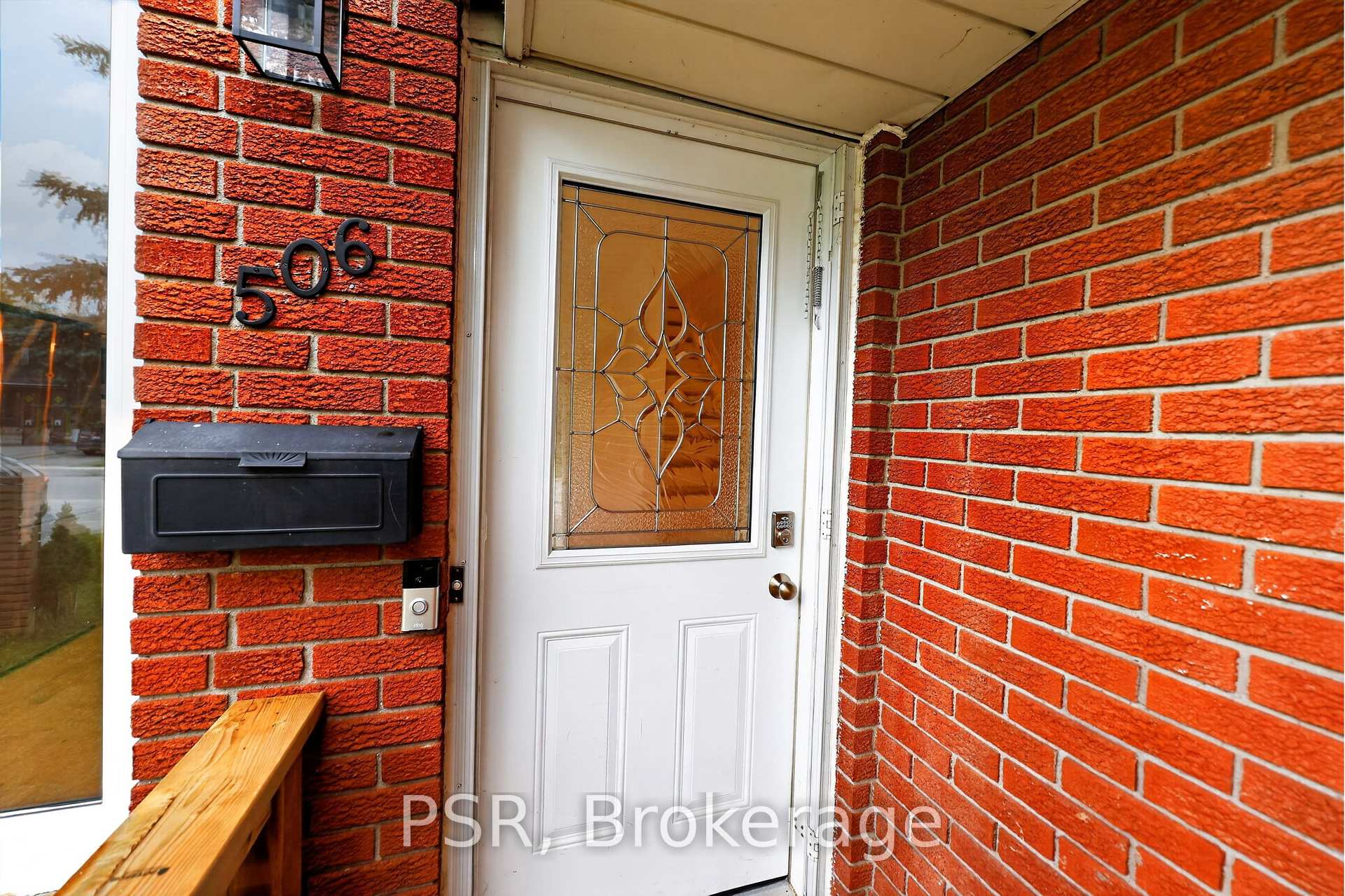 Photo 5 of 506 Tenth Street, Collingwood — HOMEH
