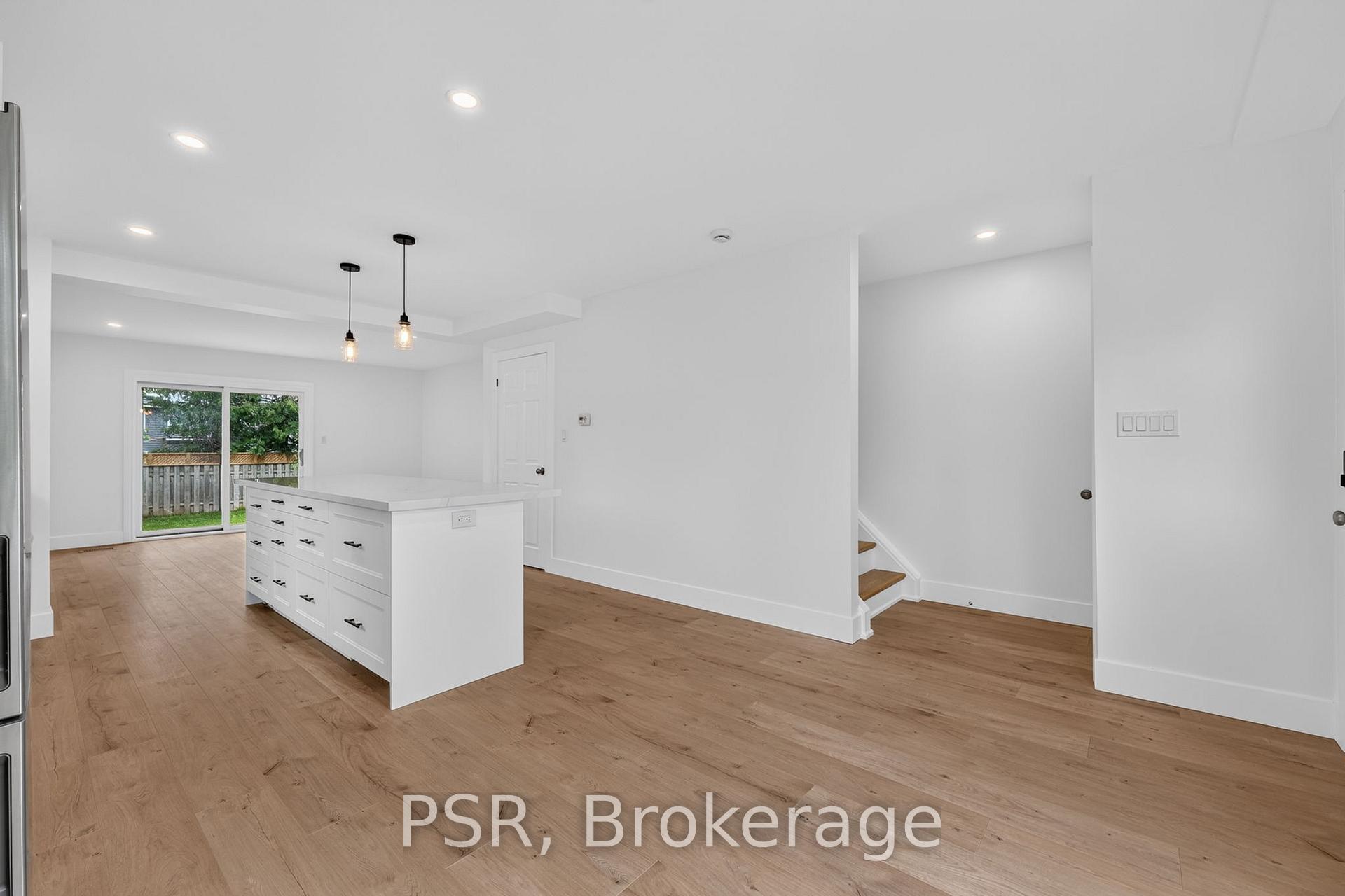 Photo 9 of 506 Tenth Street, Collingwood — HOMEH