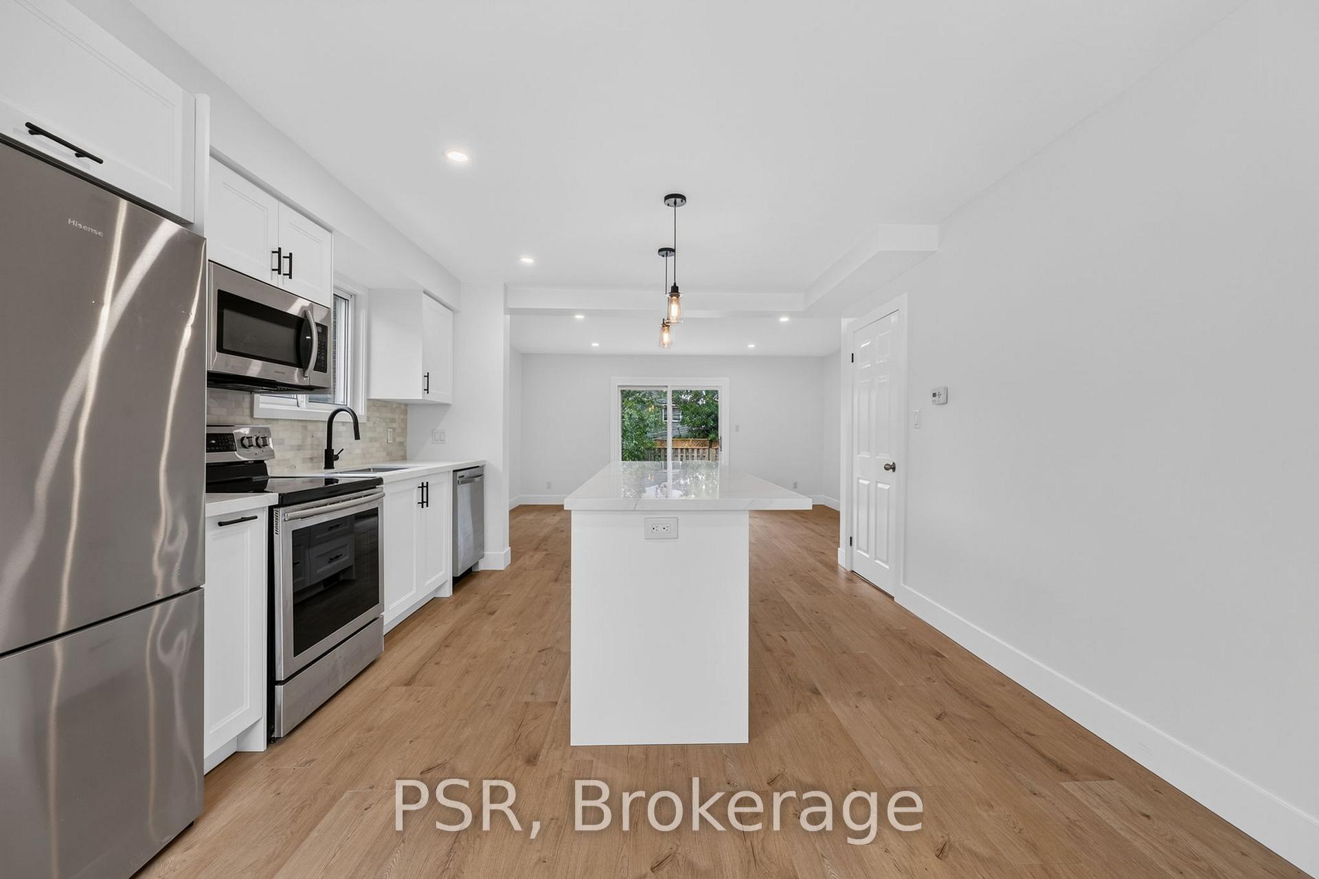 Photo 11 of 506 Tenth Street, Collingwood — HOMEH