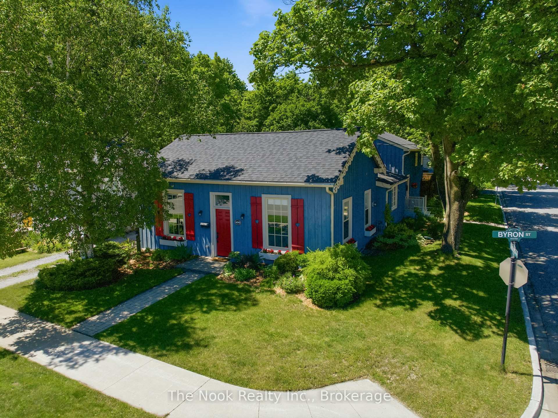 Photo 4 of 400 Byron Street S, Whitby, Downtown Whitby — HOMEH