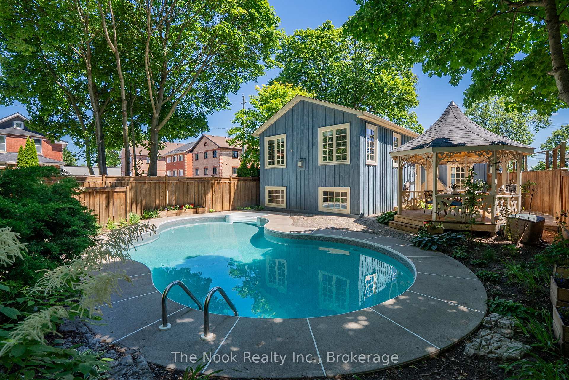Photo 40 of 400 Byron Street S, Whitby, Downtown Whitby — HOMEH
