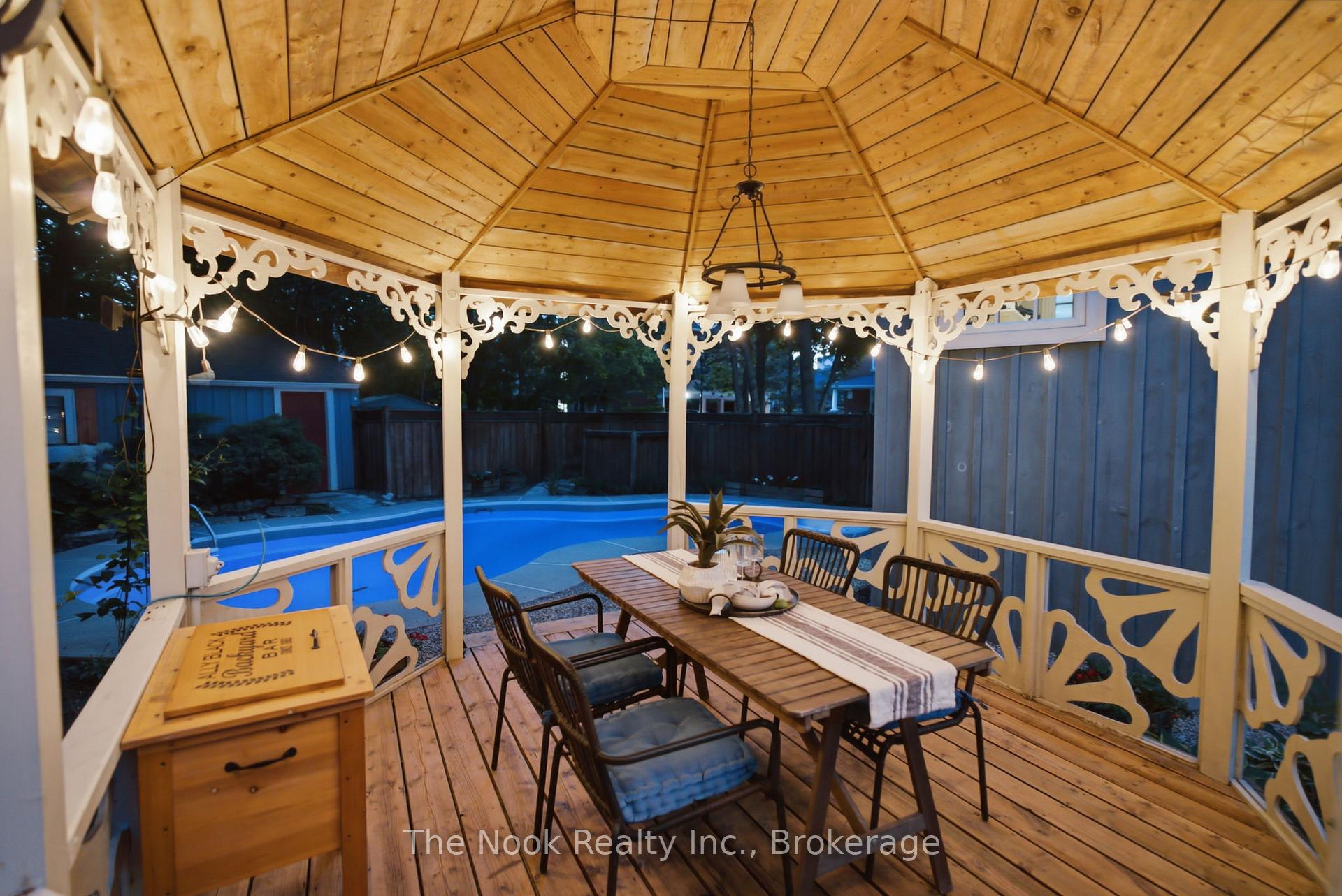 Photo 46 of 400 Byron Street S, Whitby, Downtown Whitby — HOMEH
