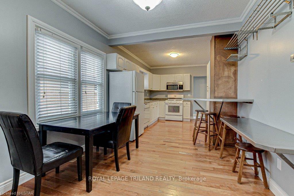 Photo 6 of 256 Edinburgh Street, London, North N — HOMEH