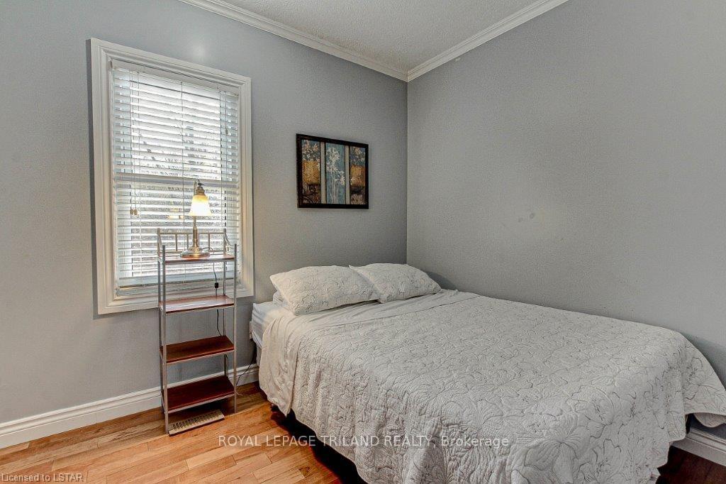 Photo 14 of 256 Edinburgh Street, London, North N — HOMEH
