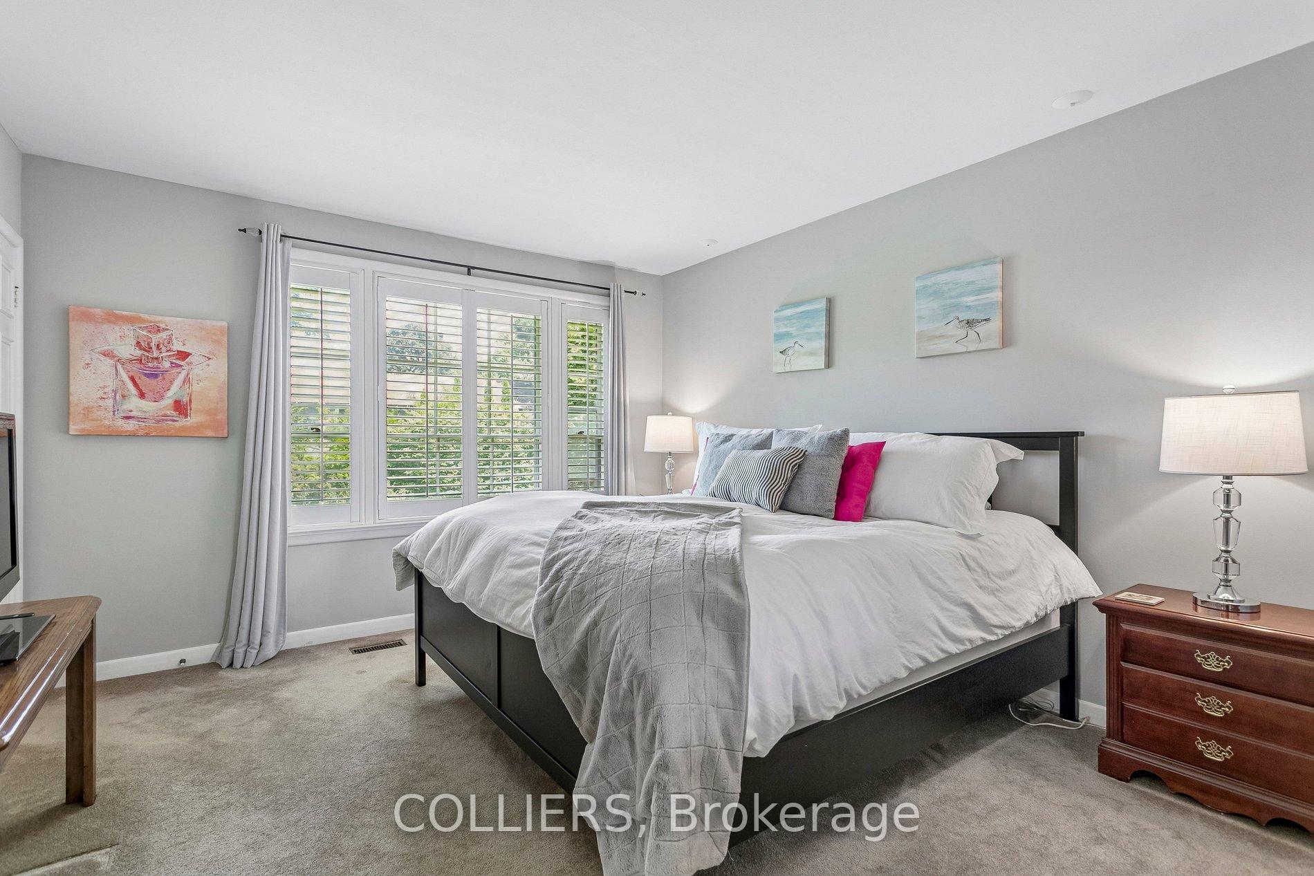 Photo 21 of 24 Tettenhall Road, Etobicoke, Princess-Rosethorn — HOMEH
