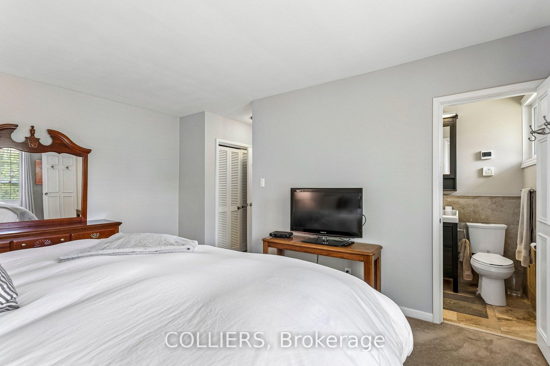 Photo 23 of 24 Tettenhall Road, Etobicoke, Princess-Rosethorn — HOMEH