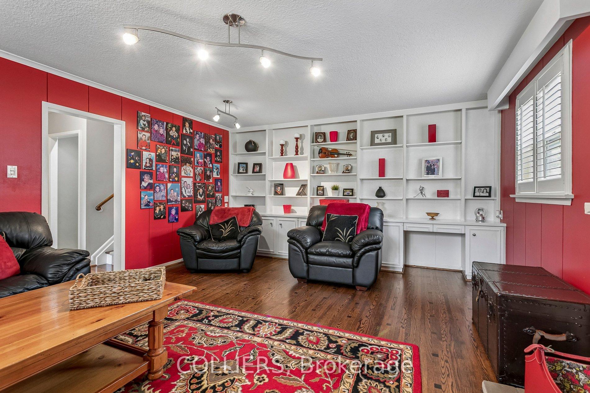 Photo 28 of 24 Tettenhall Road, Etobicoke, Princess-Rosethorn — HOMEH
