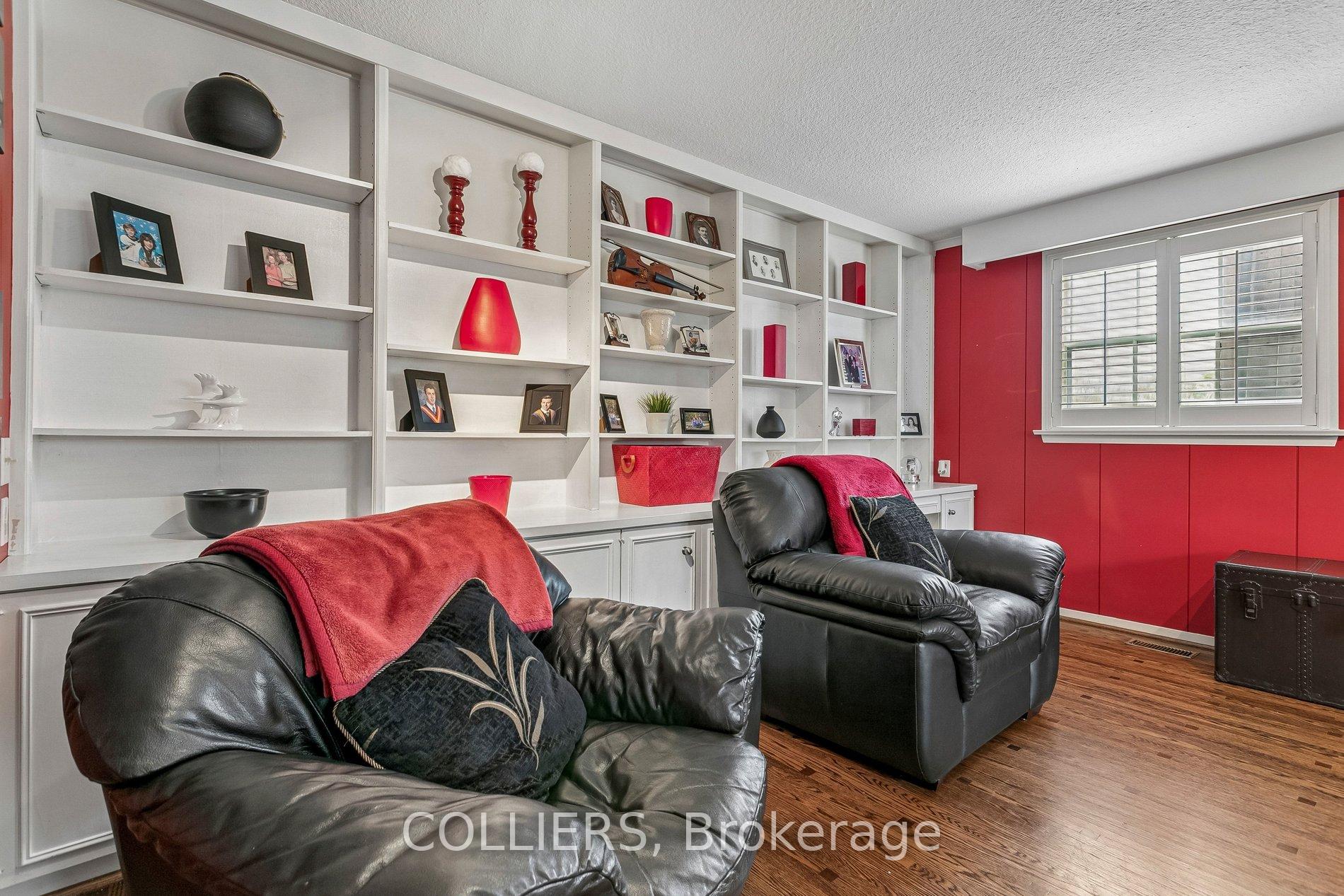 Photo 30 of 24 Tettenhall Road, Etobicoke, Princess-Rosethorn — HOMEH