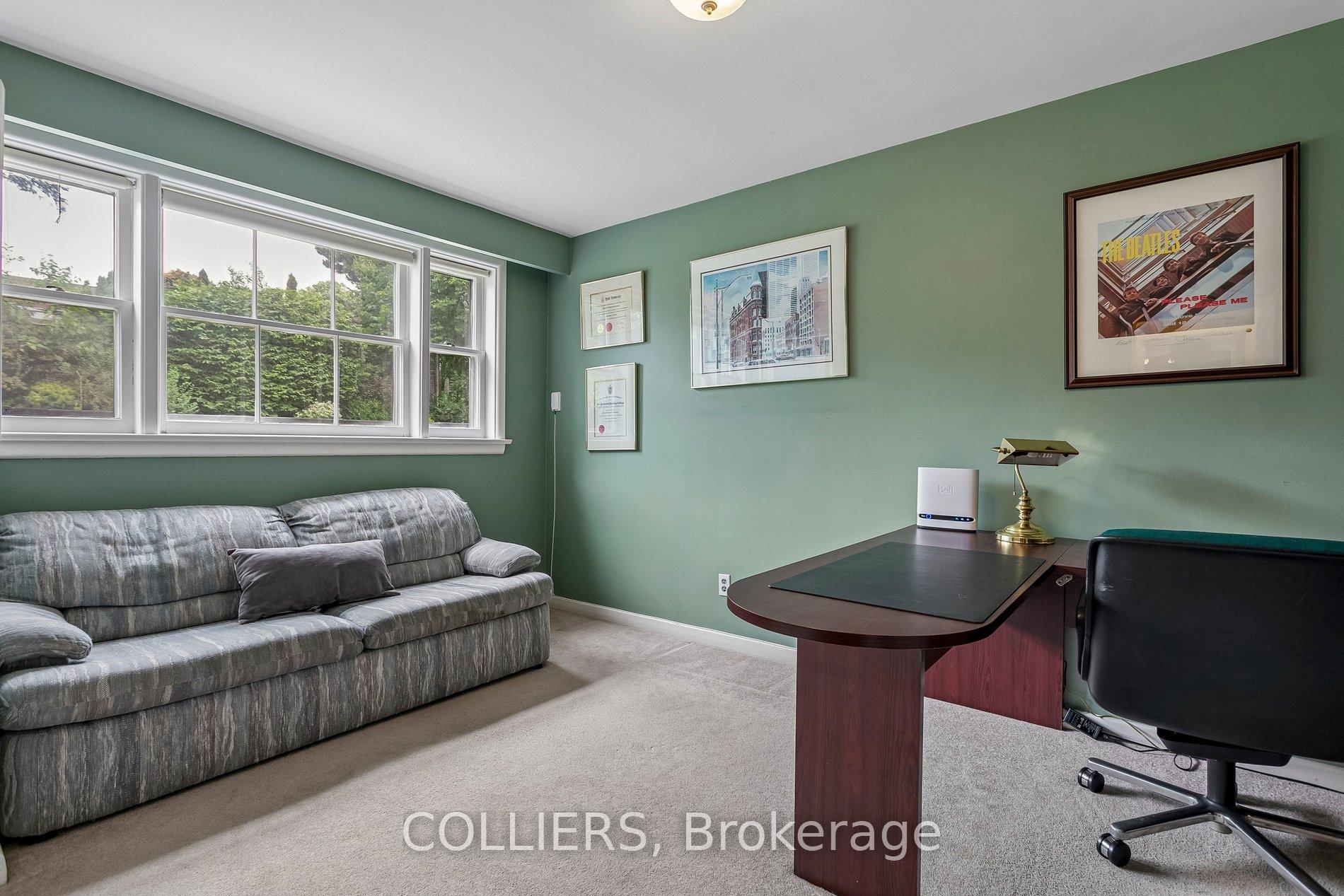 Photo 31 of 24 Tettenhall Road, Etobicoke, Princess-Rosethorn — HOMEH