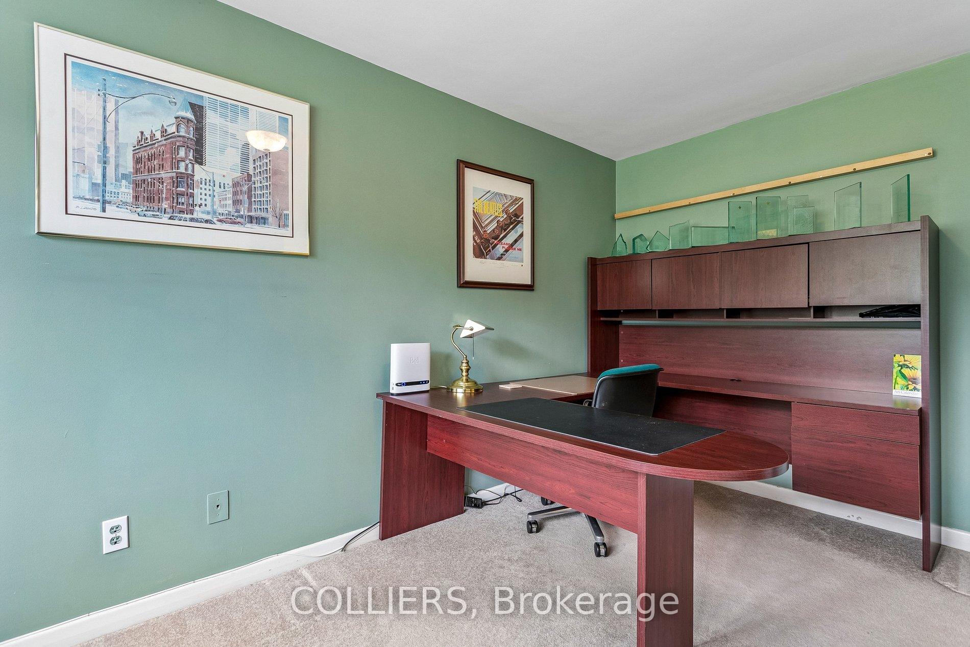 Photo 33 of 24 Tettenhall Road, Etobicoke, Princess-Rosethorn — HOMEH