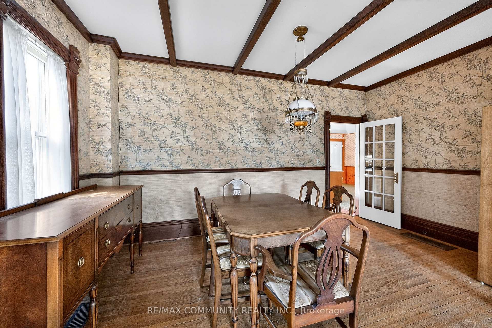 Photo 13 of 28 Queen Street, Innisfil, Cookstown — HOMEH