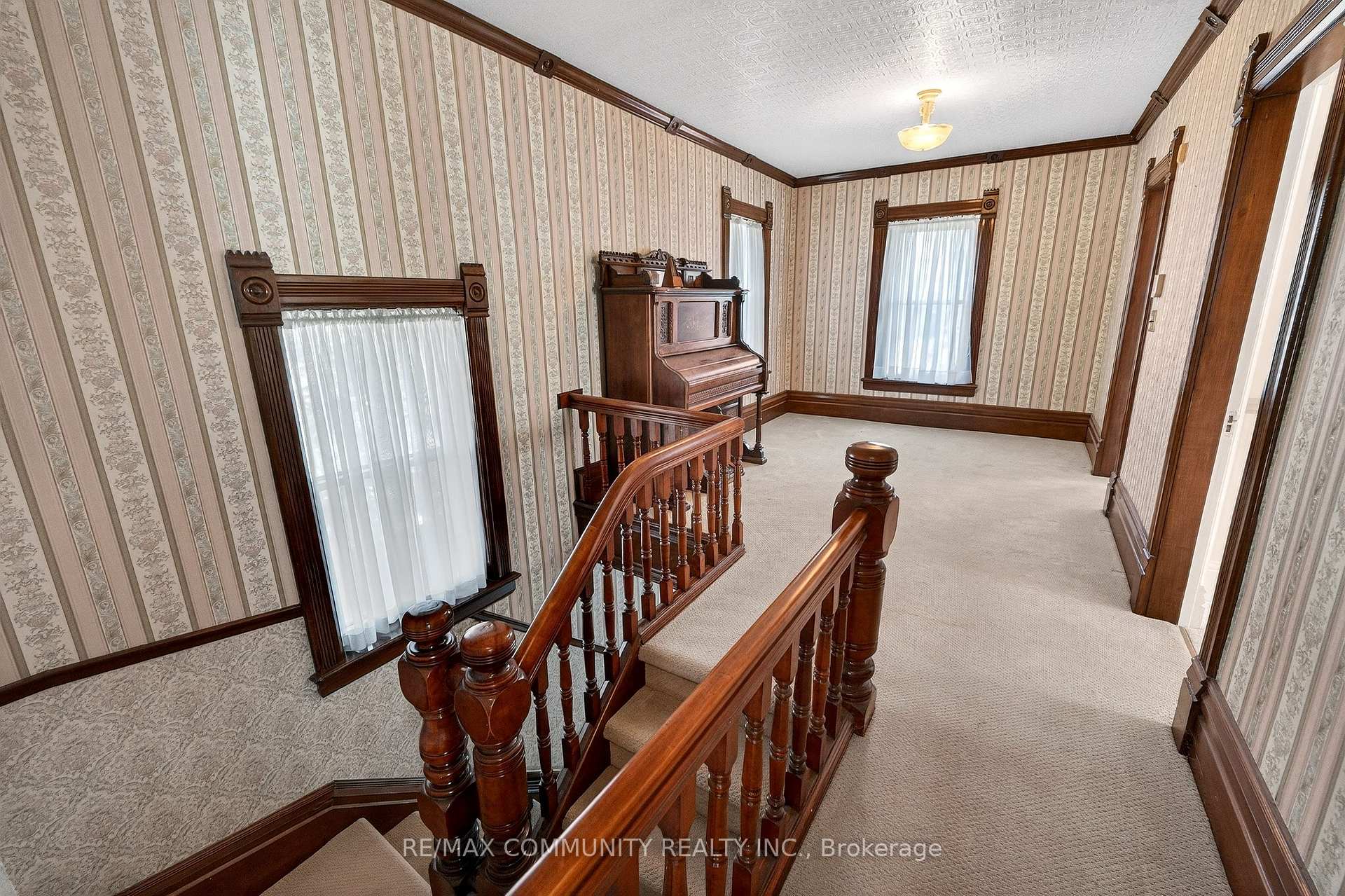 Photo 19 of 28 Queen Street, Innisfil, Cookstown — HOMEH