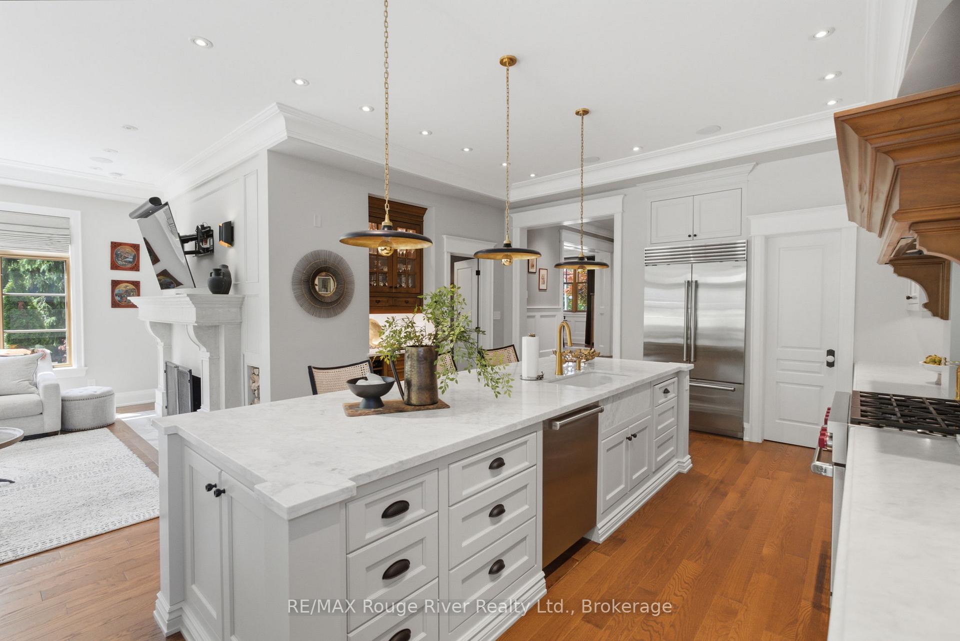 Photo 12 of 505 King Street, Whitby, Downtown Whitby — HOMEH