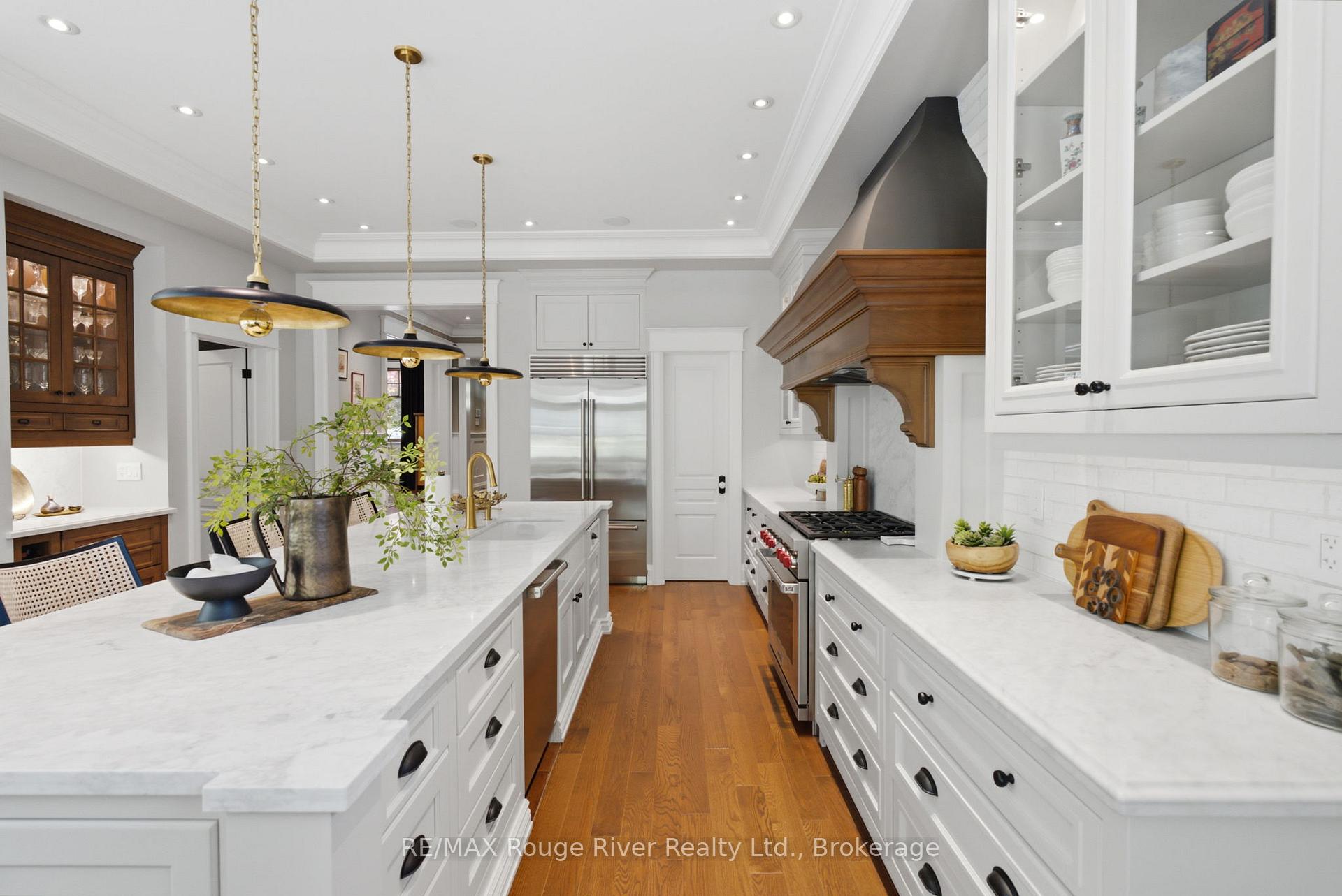 Photo 13 of 505 King Street, Whitby, Downtown Whitby — HOMEH