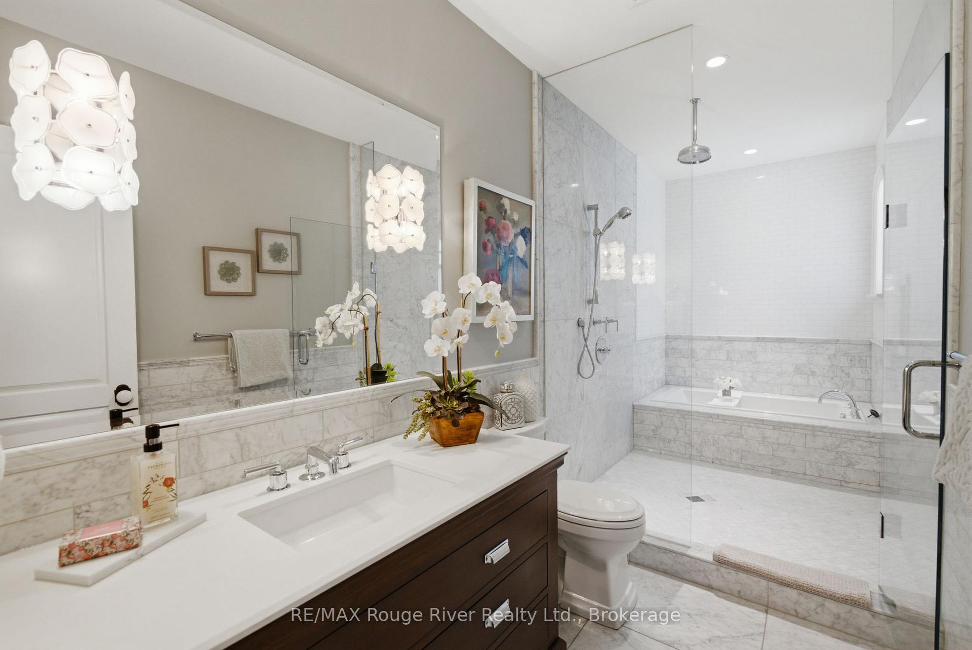 Photo 33 of 505 King Street, Whitby, Downtown Whitby — HOMEH