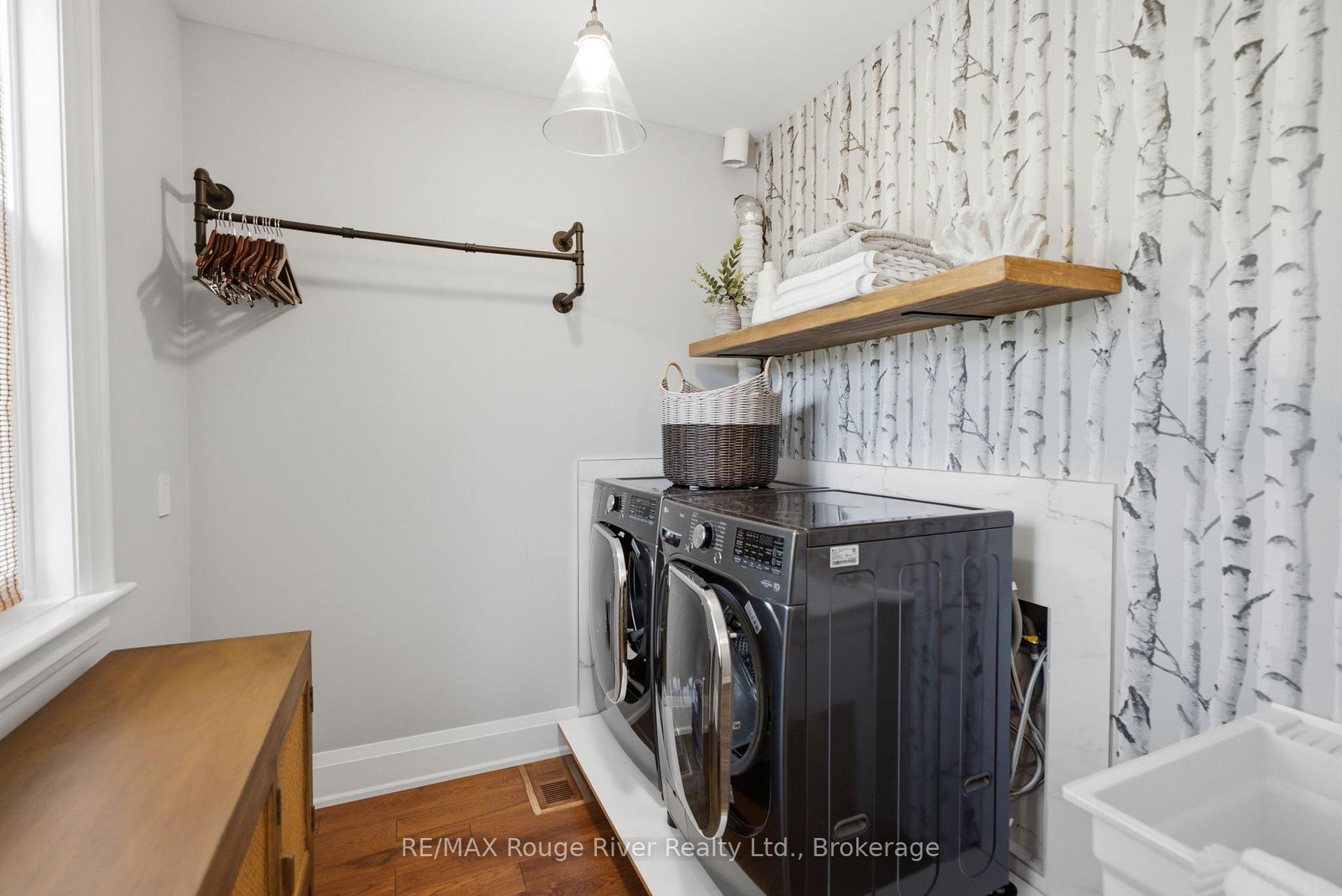 Photo 34 of 505 King Street, Whitby, Downtown Whitby — HOMEH