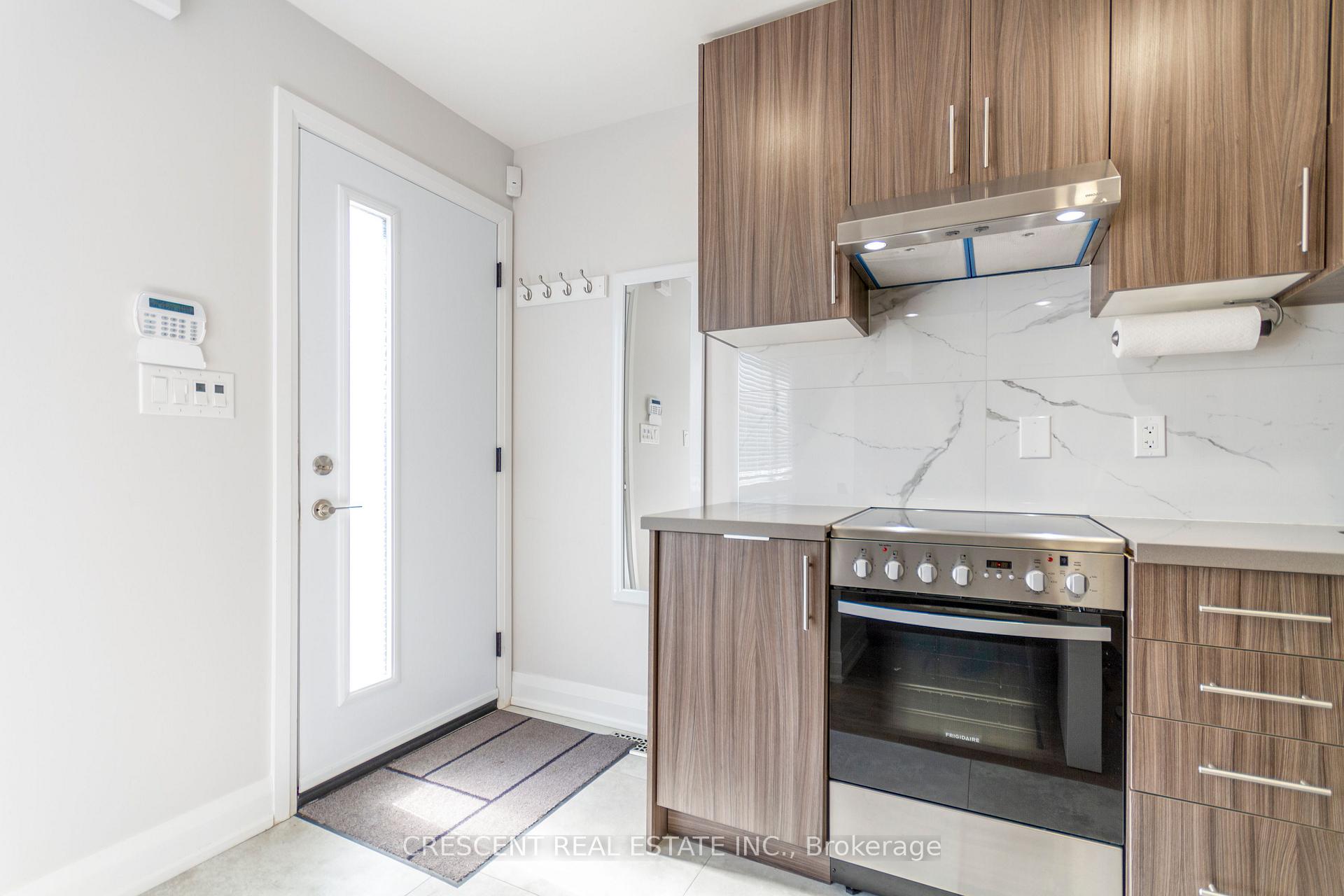 Photo 3 of 170 Emerson Street, Hamilton, Ainslie Wood — HOMEH
