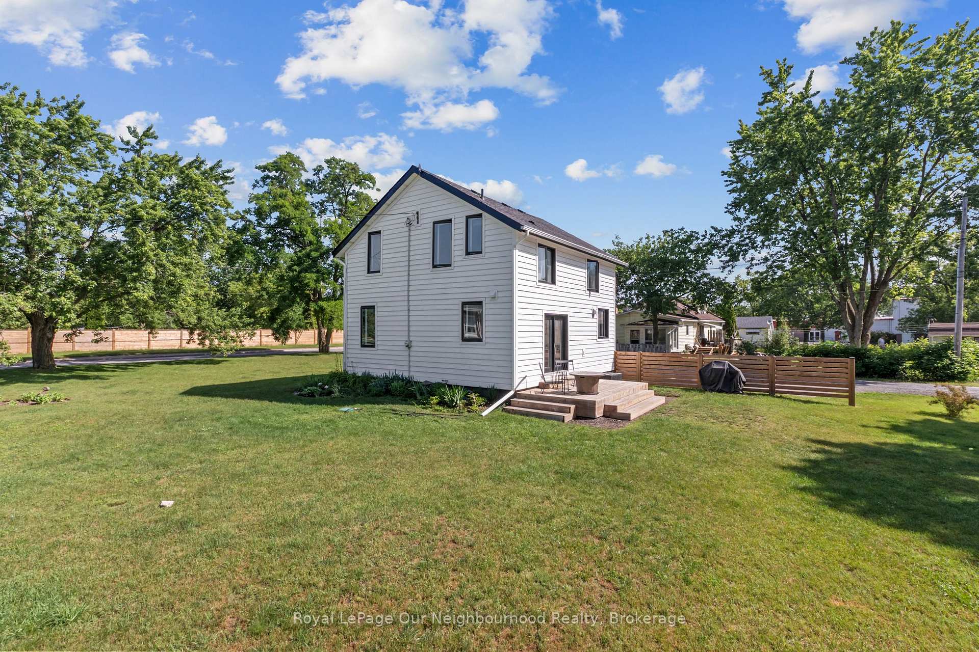 Photo 45 of Unit 100, 15 Community Centre Road, Hamilton Township, Baltimore — HOMEH
