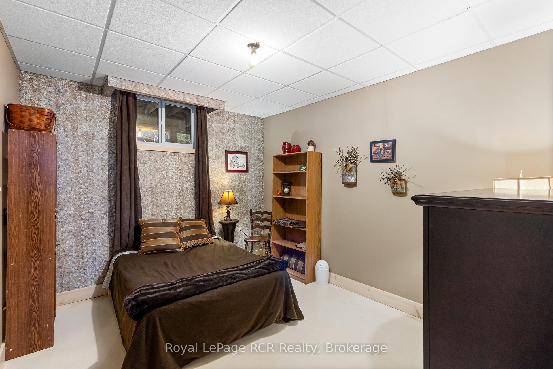 Photo 27 of 19 Redgate Road E, South Bruce Peninsula — HOMEH