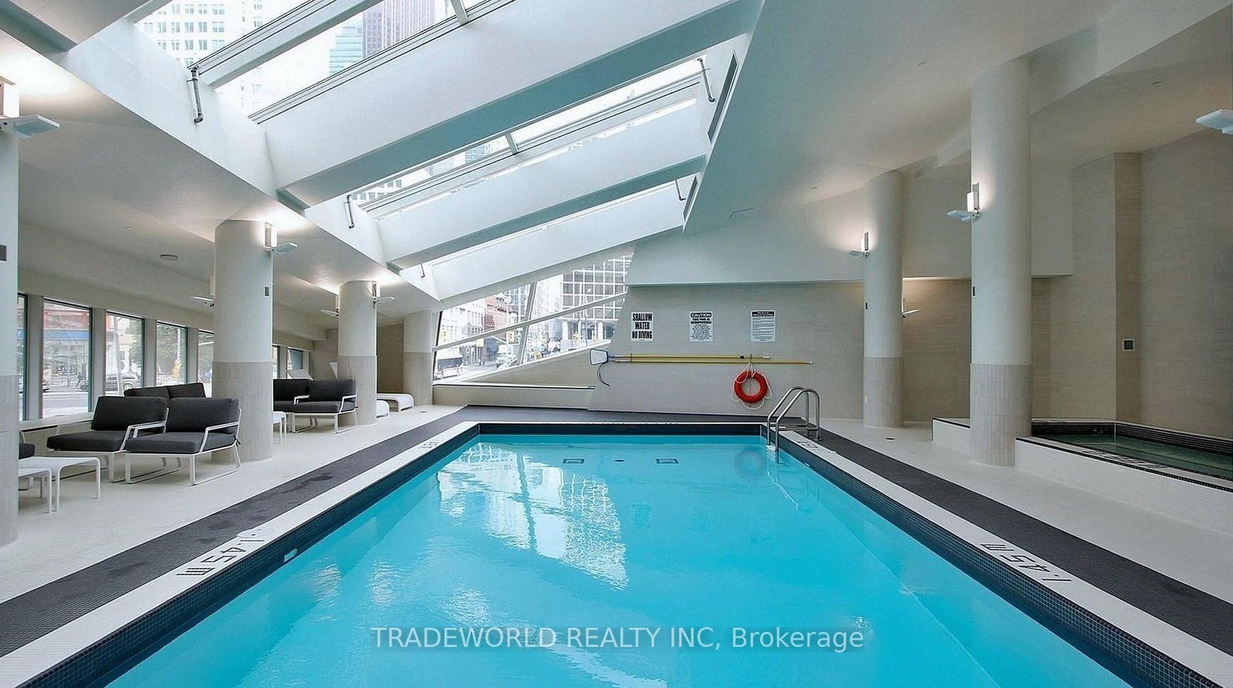 Photo 32 of Unit 3603, 8 The Esplanade, Toronto, Waterfront Communities — HOMEH