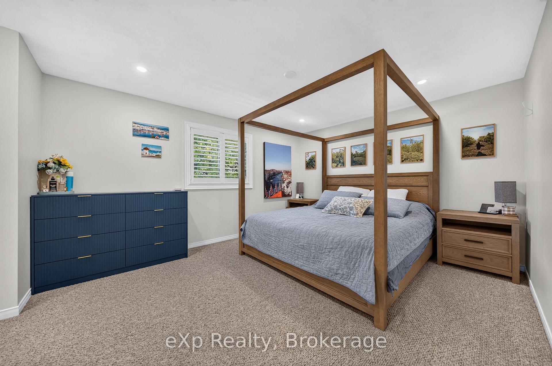 Photo 18 of 27 Parker Place, Guelph, Victoria North — HOMEH