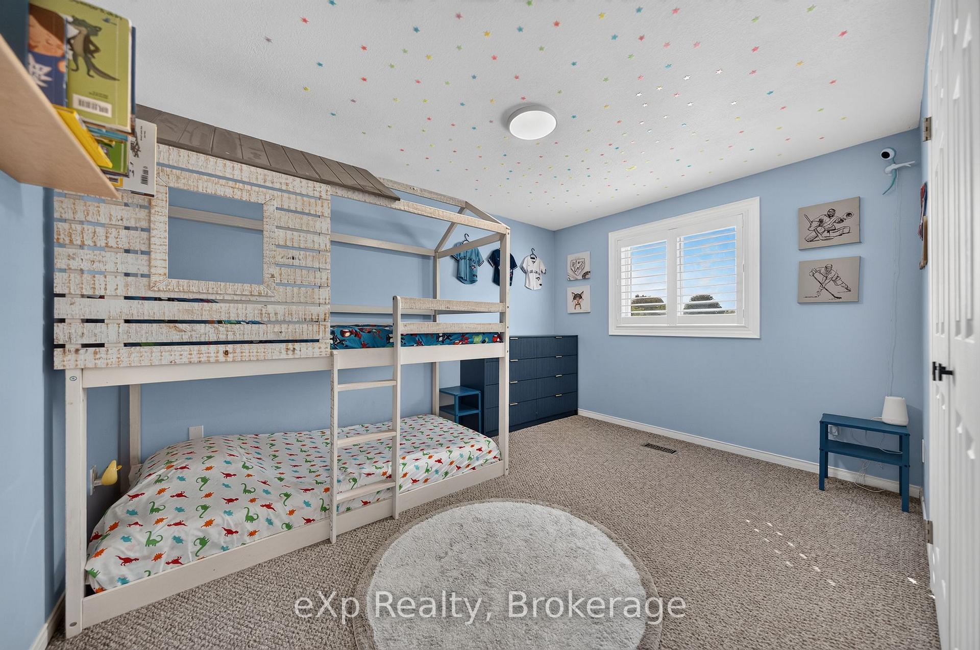 Photo 26 of 27 Parker Place, Guelph, Victoria North — HOMEH