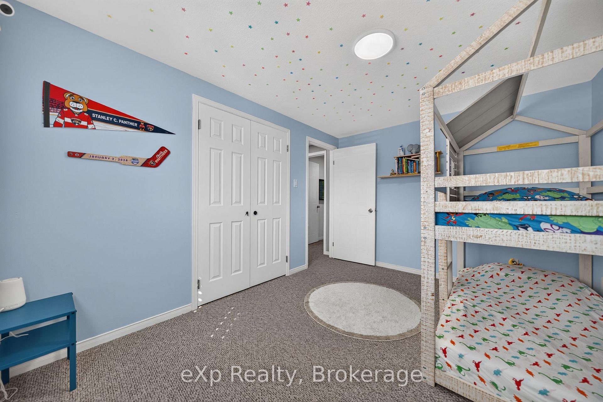 Photo 27 of 27 Parker Place, Guelph, Victoria North — HOMEH