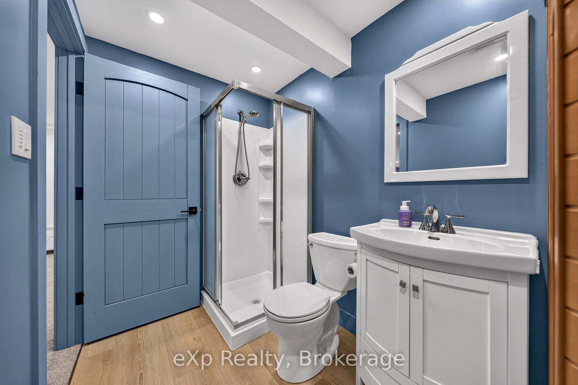 Photo 36 of 27 Parker Place, Guelph, Victoria North — HOMEH