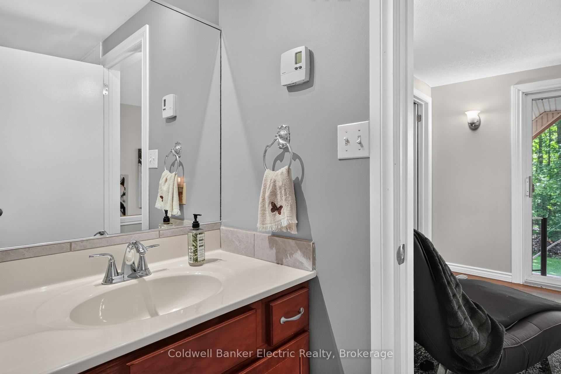 Photo 17 of 2265 Cameron Line, Asphodel-Norwood, Rural Asphodel-Norwood — HOMEH