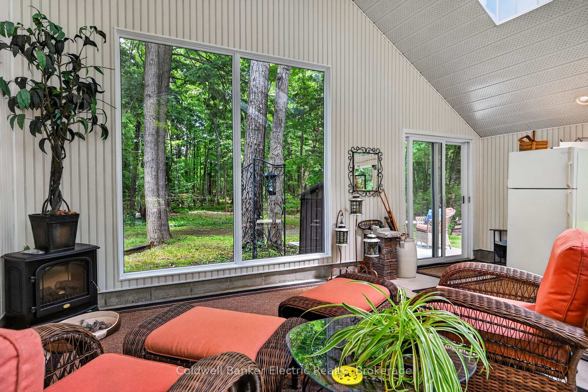 Photo 38 of 2265 Cameron Line, Asphodel-Norwood, Rural Asphodel-Norwood — HOMEH