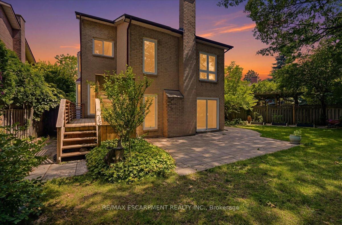 Photo 41 of 140 Romain Crescent, Oakville, College Park — HOMEH