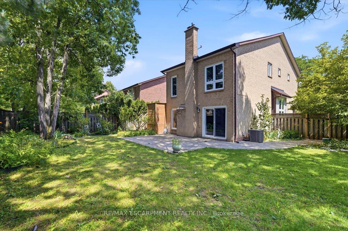 Photo 43 of 140 Romain Crescent, Oakville, College Park — HOMEH