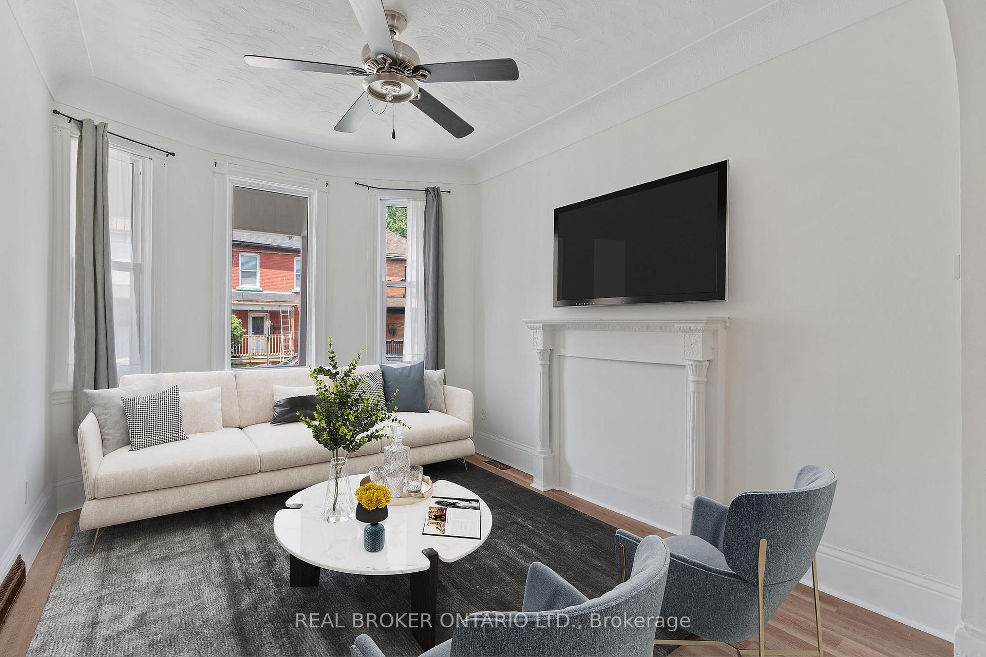 Photo 6 of 40 Ashley Street, Hamilton, Landsdale — HOMEH