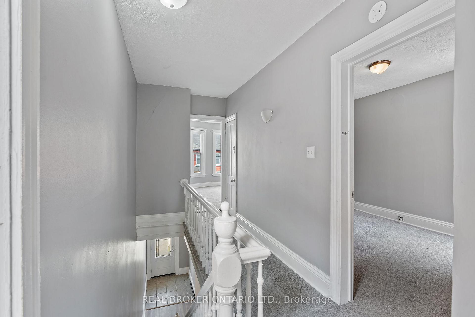 Photo 11 of 40 Ashley Street, Hamilton, Landsdale — HOMEH