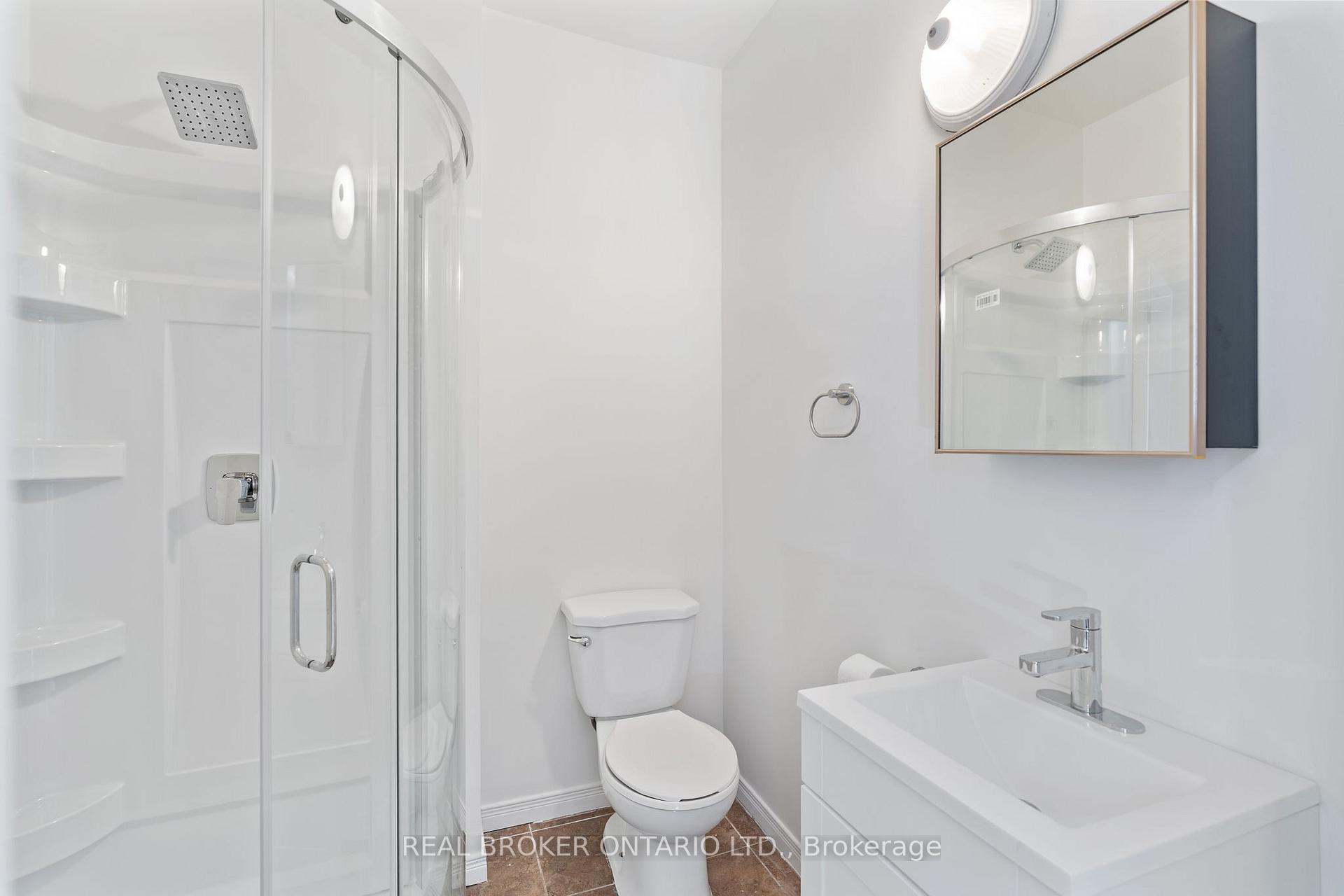 Photo 17 of 40 Ashley Street, Hamilton, Landsdale — HOMEH