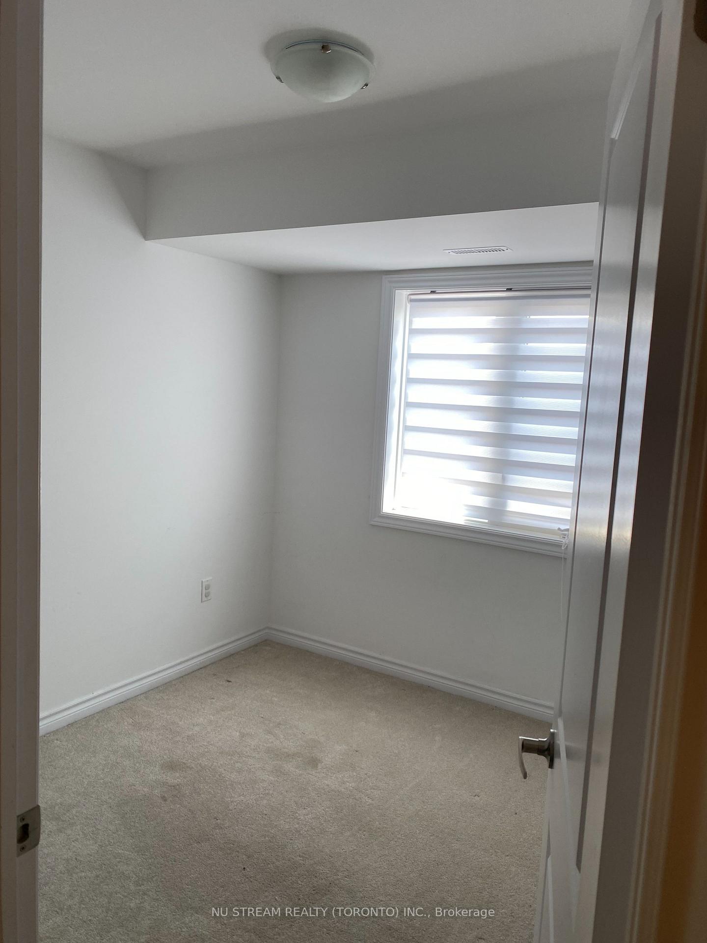 Photo 8 of Unit 3, 9 Hay Lane, Barrie, Rural Barrie Southeast — HOMEH