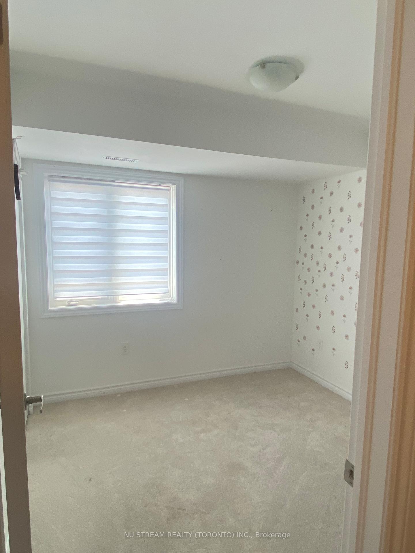 Photo 9 of Unit 3, 9 Hay Lane, Barrie, Rural Barrie Southeast — HOMEH